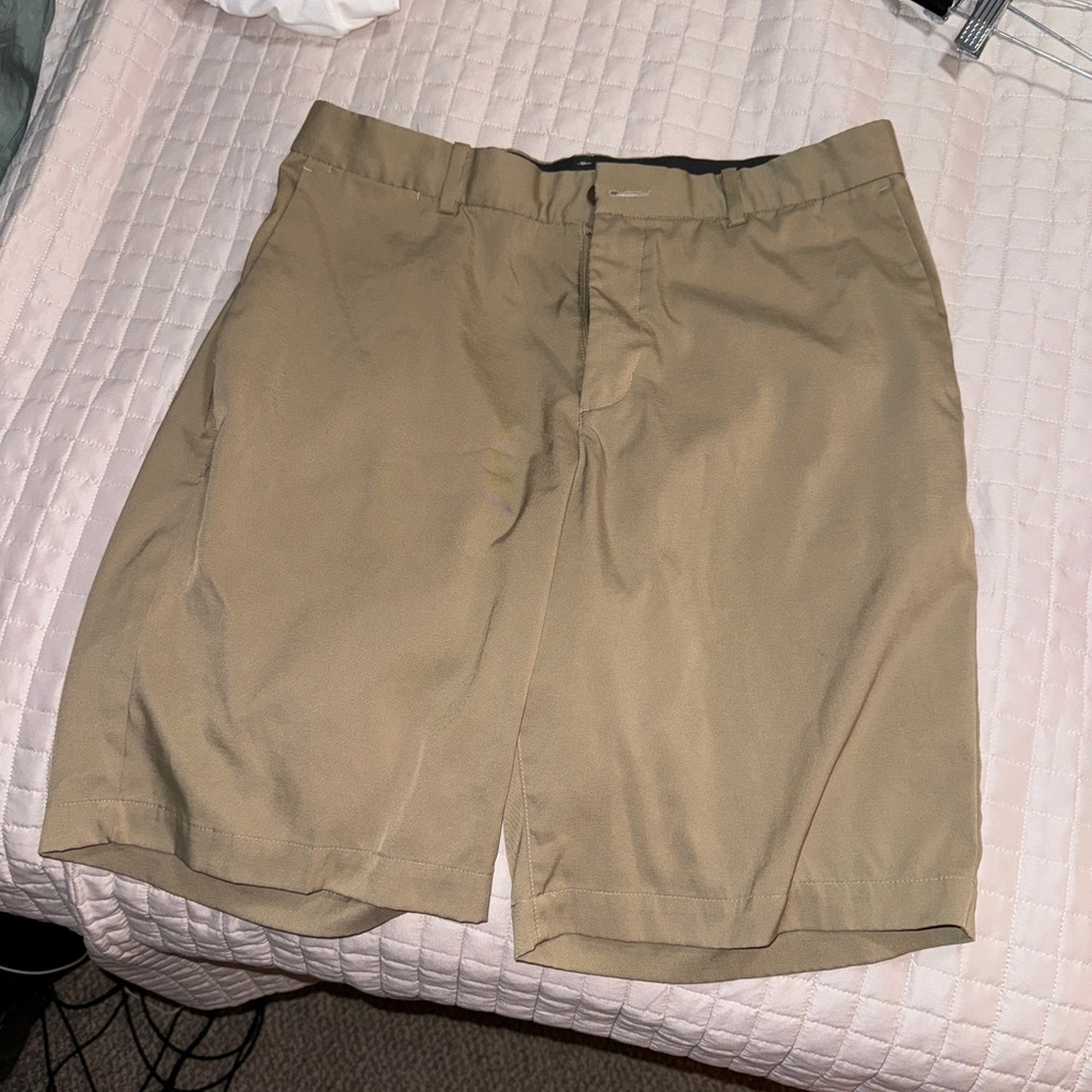 Nike Dri Fit Goof Shorts size 32